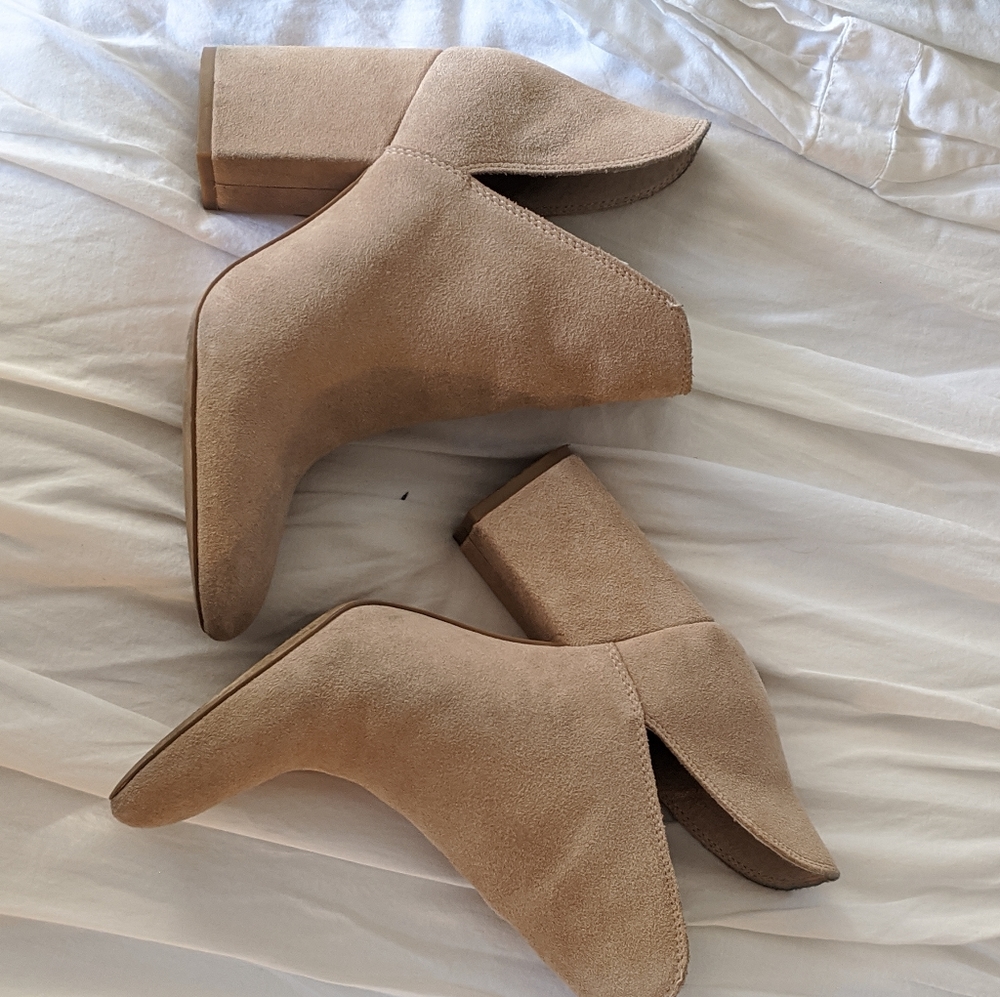 Steve Madden ROOKIE booties